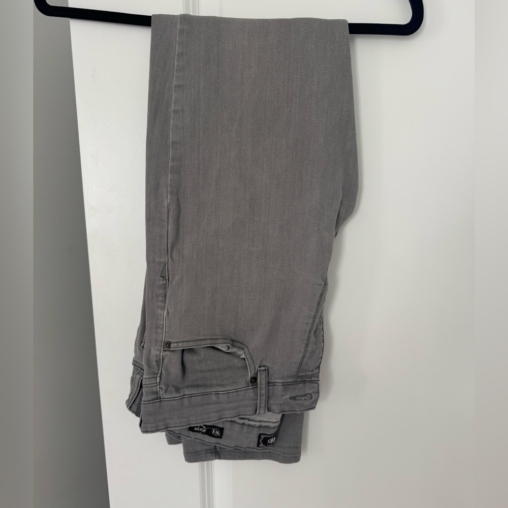 Jack of Spades- Men’s slim fit jeans- Size 35 x 34